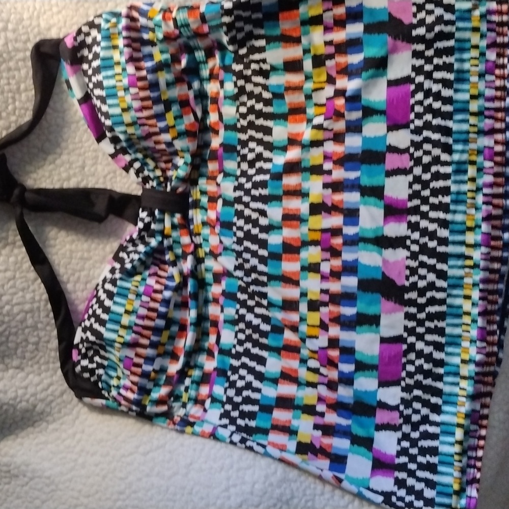 Bathing suit top
